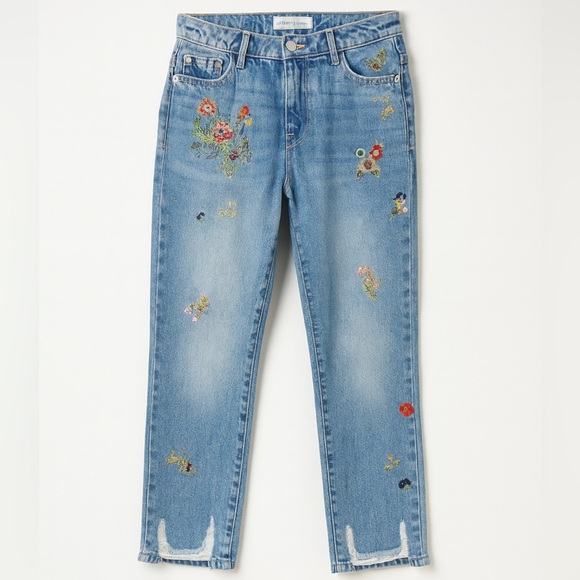 Banjara Denim - Banjara Embroidered Distressed Ankle Jeans Women’s Size 0/25 High Rise